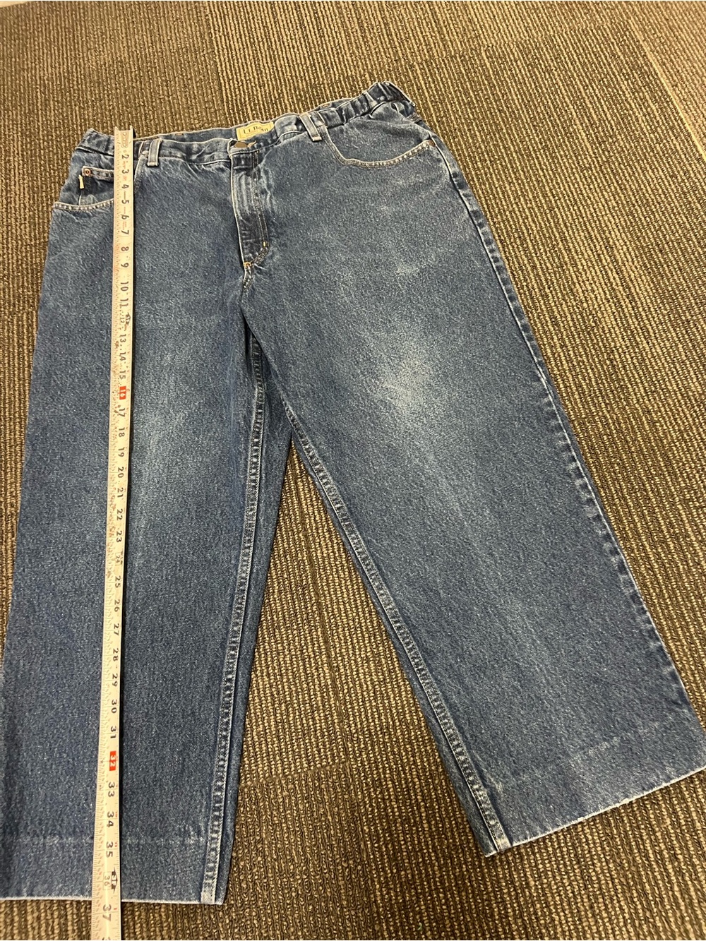 L.L. Bean Relaxed Straight Dark Blue Men's Jeans - Picture 2 of 5